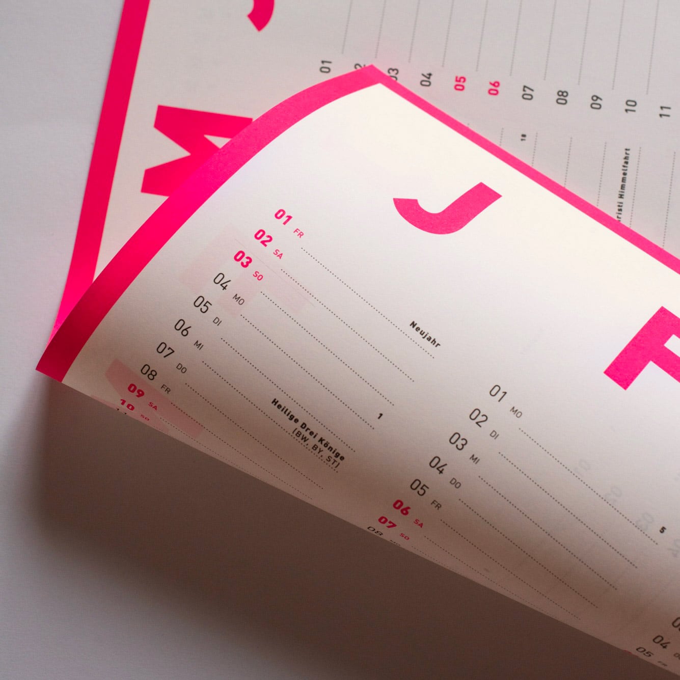 Wandkalender 2027 Wendekalender A1 Pink weiß, foxandpoet