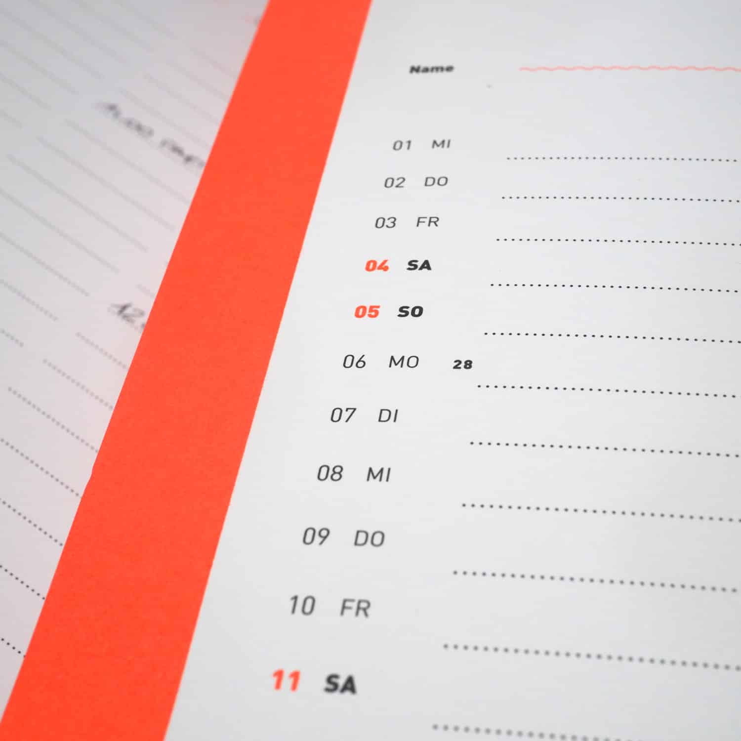 Familienkalender 2026 *LEUCHTROT* – Bild 4