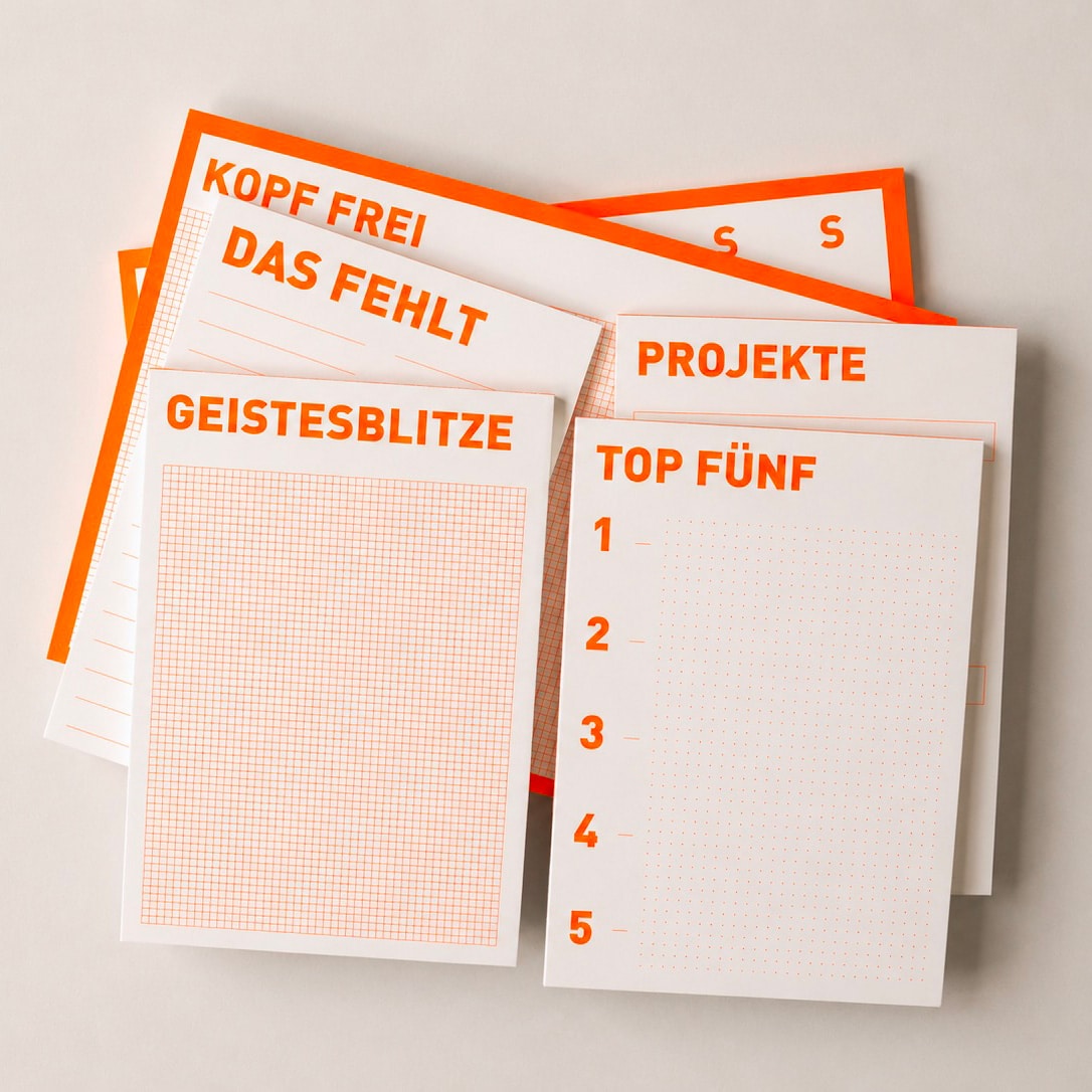 Lieferumfang der FOX&POET Alltagszentrale mit sechs Planungsmodulen