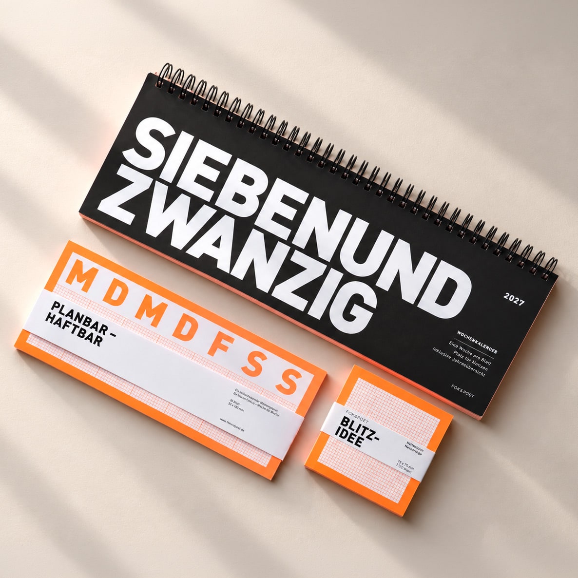 Set aus Tischkalender SIEBENUNDZWANZIG, HaftnotizenBLITZIDEE und Wochenplaner PLANBAR